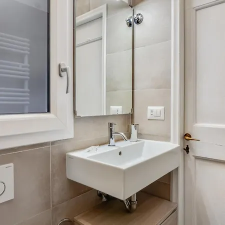 Apartment Porta Rossa Near Ponte Vecchio