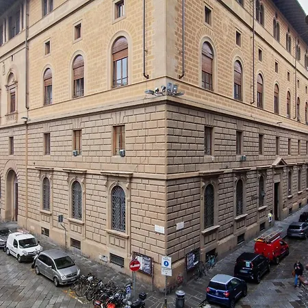 Apartment Porta Rossa Near Ponte Vecchio *