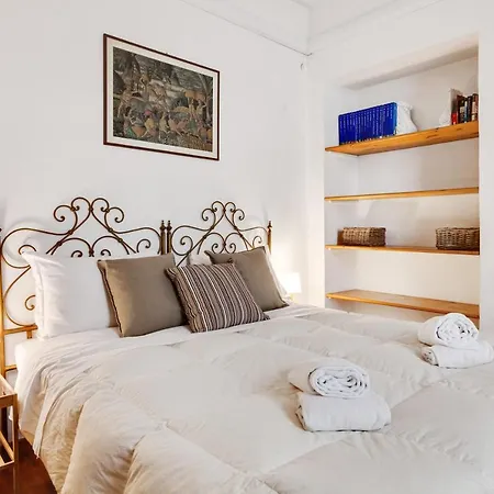 Apartment Porta Rossa Near Ponte Vecchio *